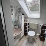 Apartment Helles Mit Balkon In Ruhiger Lage *